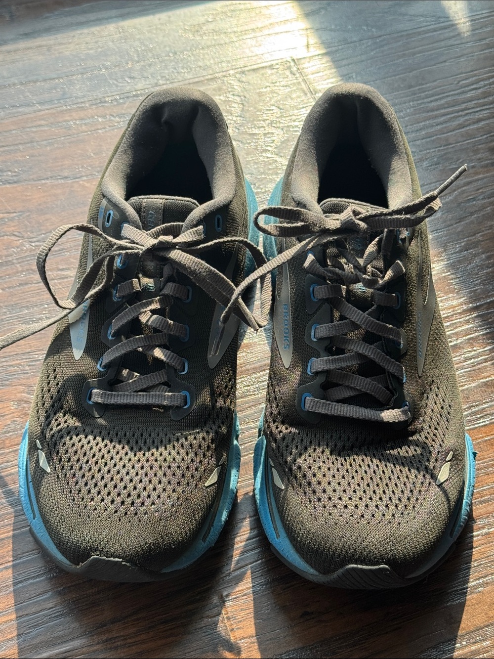 Brooks Men's Athletic Running Shoes - Black & Teal